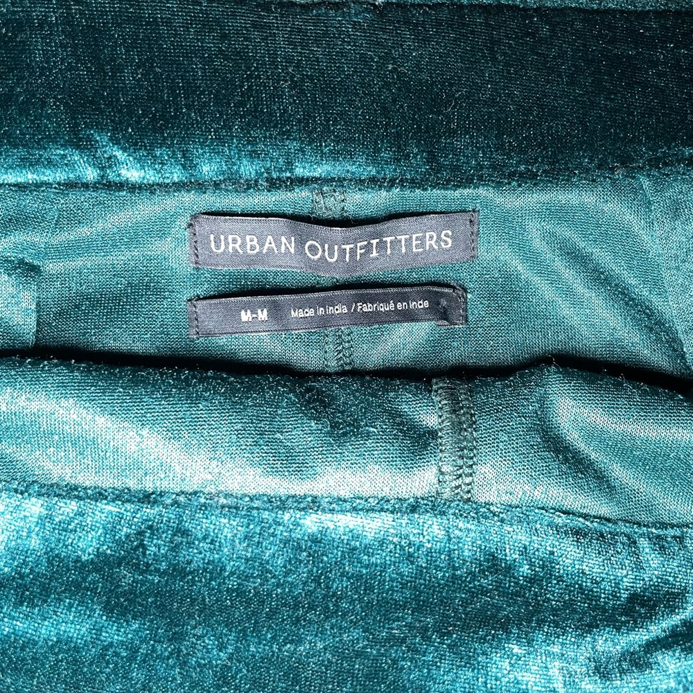 2pc Urban Outfitters Perla deep green velvet puff sleeve top +high waist pants M - Picture 8 of 9